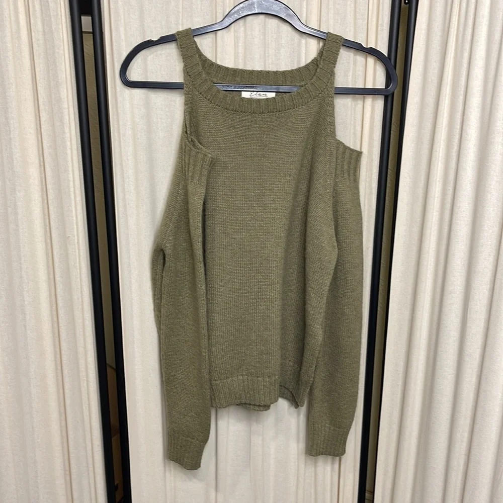EUC- ELAN- WARM KNITTED GREEN COLD SHOULDER OVERSIZED SWEATER SIZE SMALL - Picture 13 of 13
